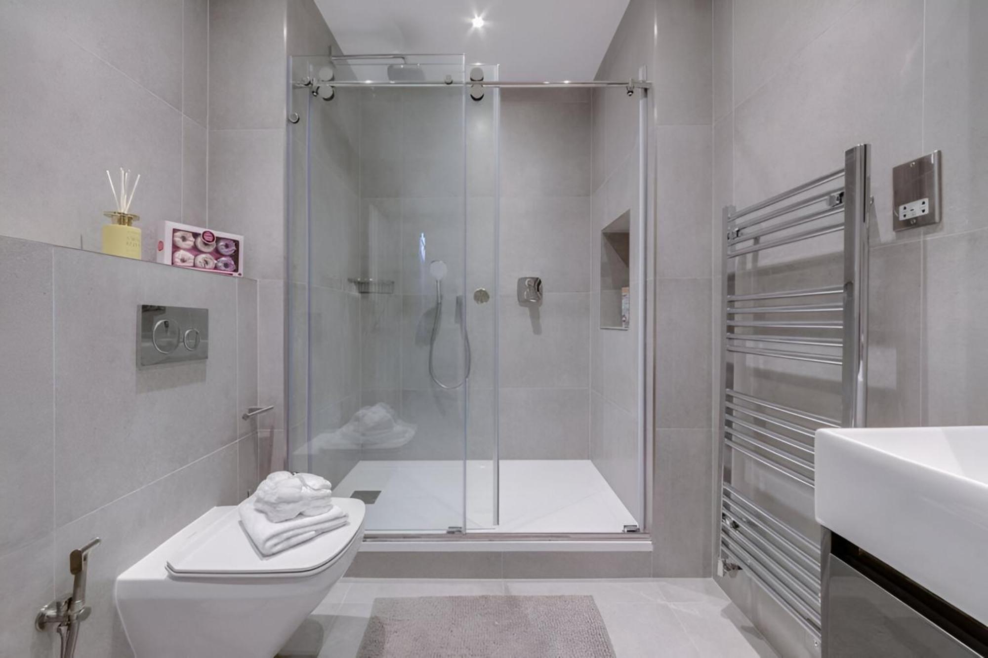 Luxury London 3 Bedroom Duplex With Pool Table - 4Hs Exteriér fotografie