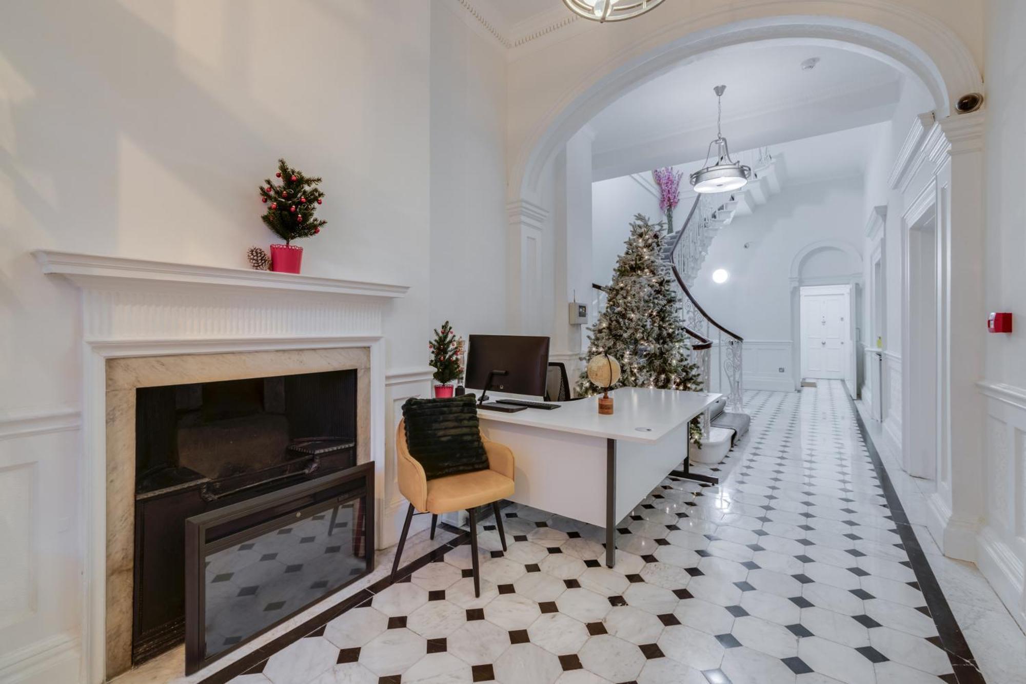 Luxury London 3 Bedroom Duplex With Pool Table - 4Hs Exteriér fotografie